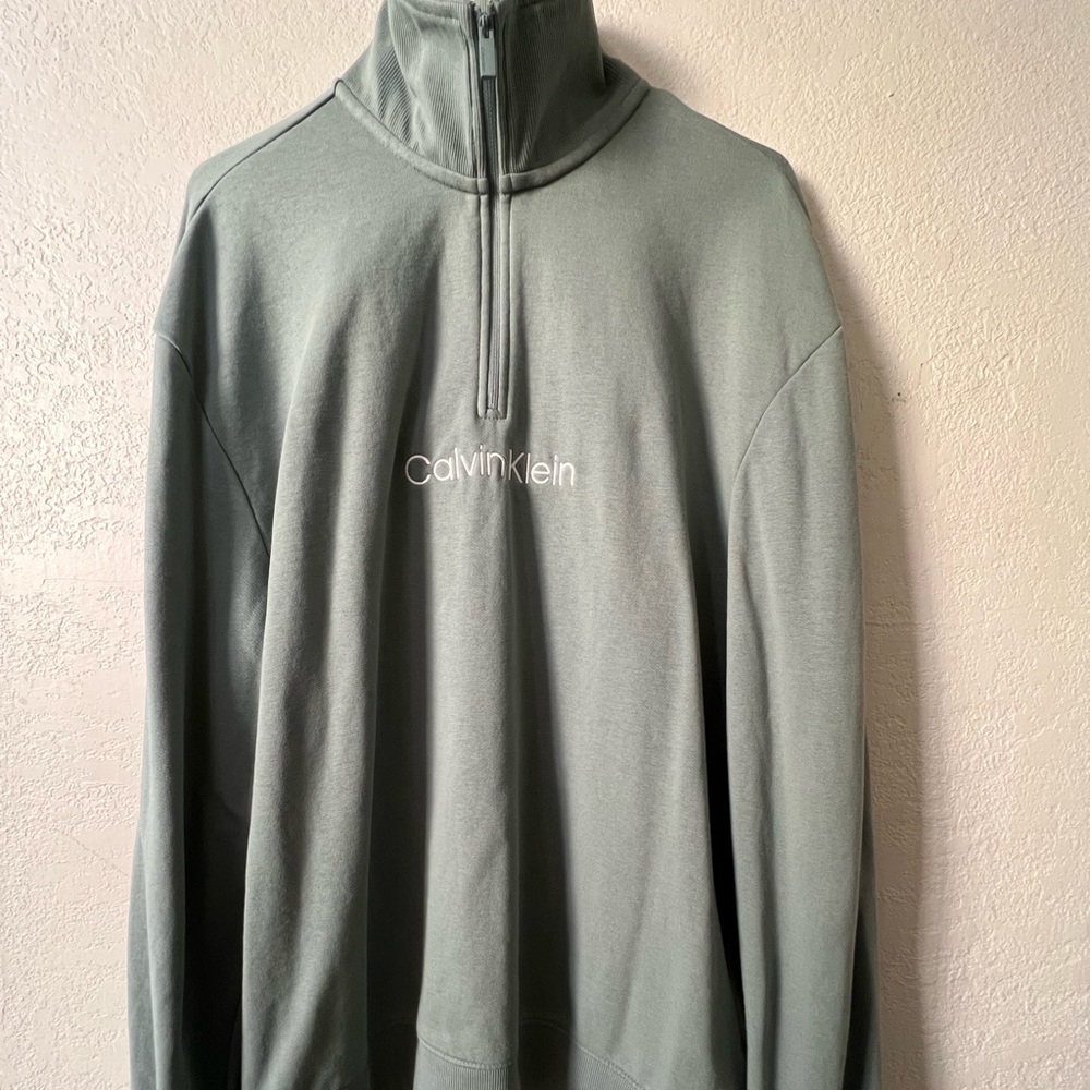 Calvin Klein Pullover